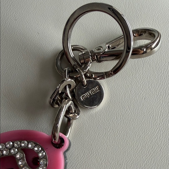 Pink Flamingo Keychain with Rhinestones - Picture 3 of 3